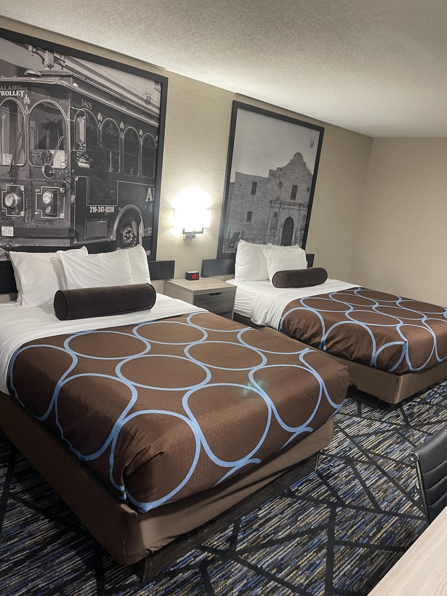 Super 8 By Wyndham San Antonio Downtown Ne Hotel Екстериор снимка