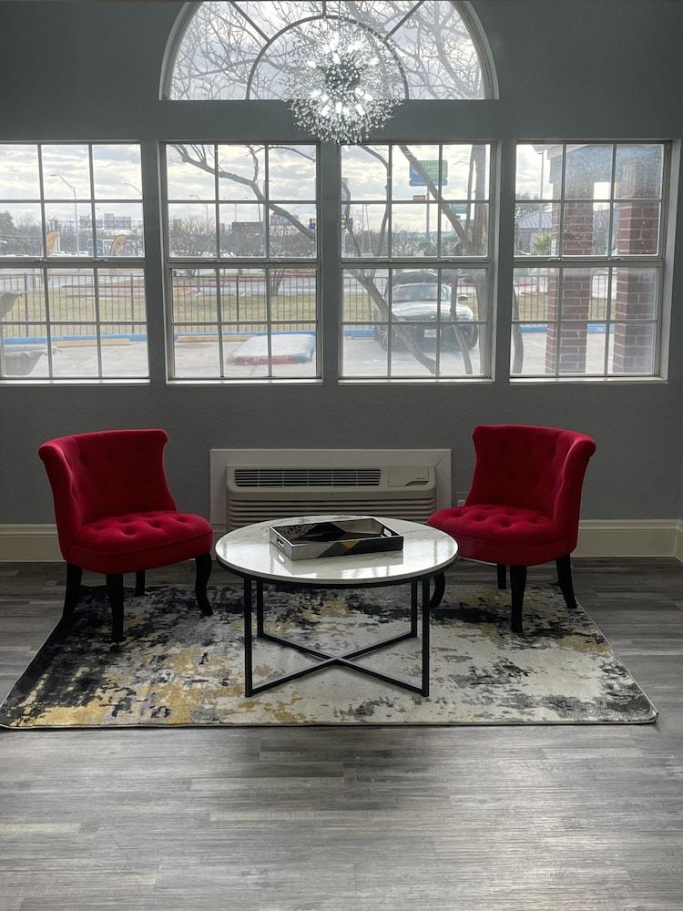 Super 8 By Wyndham San Antonio Downtown Ne Hotel Екстериор снимка